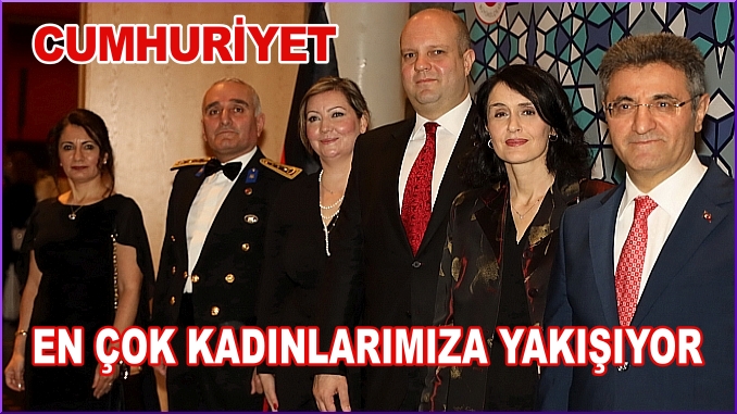 KADINCAeu-20191031-2202-Buyukelcilikte-Cumhuriyet-Bayrami-Huseyin-Islek-558A0059-678x381